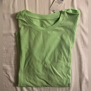 Brand new women’s t shirt